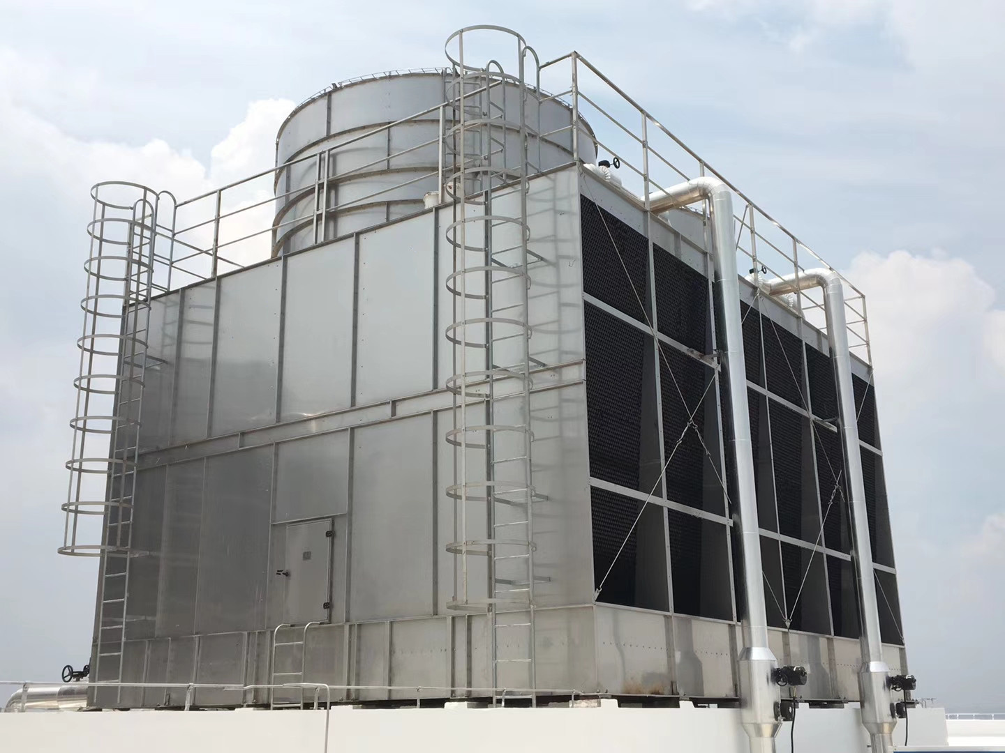 逆流闭式冷却塔降噪实施方案(闭式冷却塔噪声治理),逆流型闭式冷却塔厂